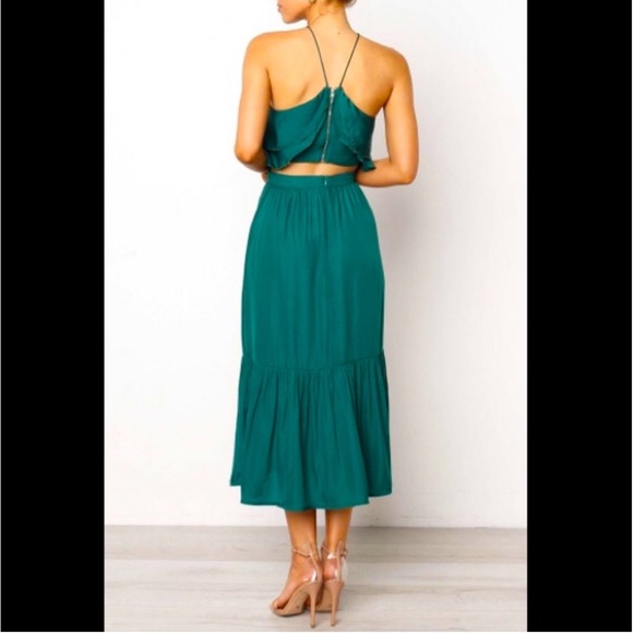 Vintage Style Skirt Set Green Frill Halter Neck Ruffle Design & Midi Maxi Skirt - Picture 12 of 16